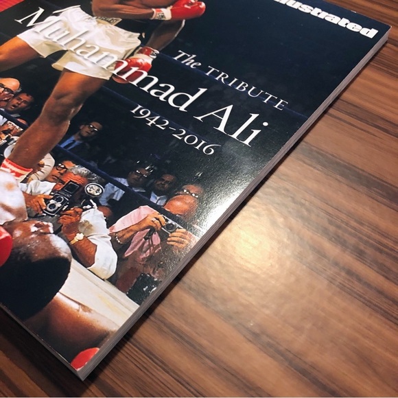 Sports Illustrated Muhammad Ali Tribute Limited Edition 2016 - Picture 2 of 10
